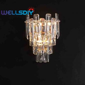 Delicate Crystal Wall lamp