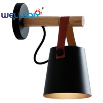 Contemporary metal wall lamp